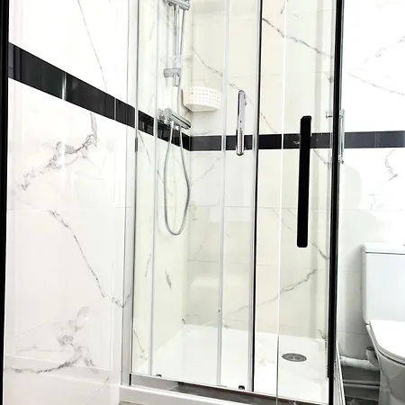Lucas Salle De Bain Privative Alloggio in famiglia Parigi